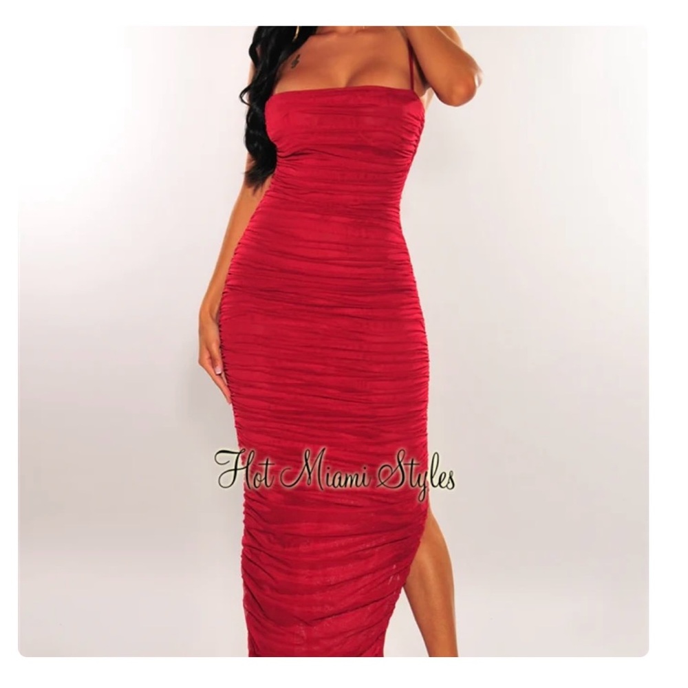 Dark Red Ruched long dress Size S EUC